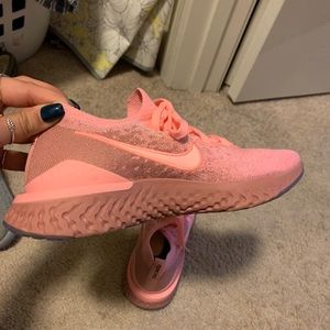 NEW Nike epic react tennis shoes